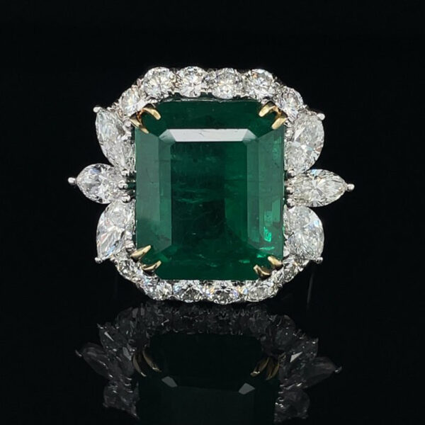 15.84 CT GREEN EMERALD AND DIAMOND RING - #RR-184