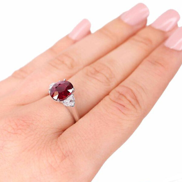 4.04 CT OVAL VIVID RED RUBY AND DIAMOND RING - #FG-3053 - Image 3