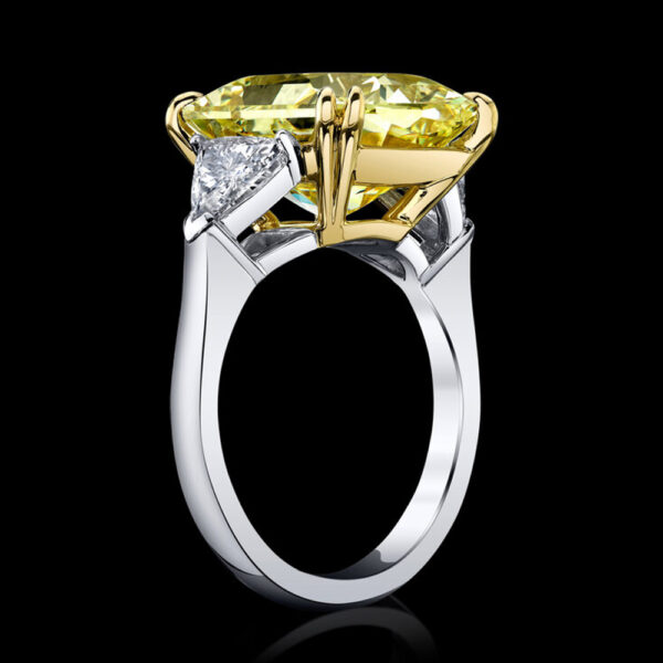 10.12CT FANCY INTENSE YELLOW DIAMOND RING - STYLE #RR-126 - Image 2