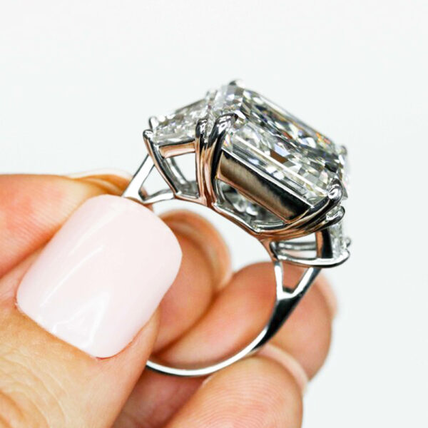 15.34CT ASSCHER CUT DIAMOND RING - STYLE #RR-021 - Image 3