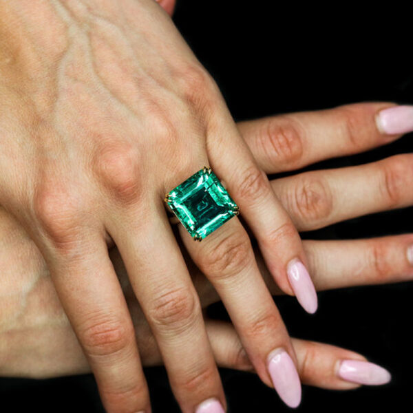 21.05CT OCTOGONAL STEP CUT EMERALD - STYLE #RR-002 - Image 3