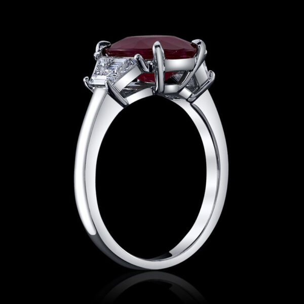 3.83CT OVAL VIVID RED BURMA RUBY AND DIAMOND RING - STYLE #- RR-166 - Image 2