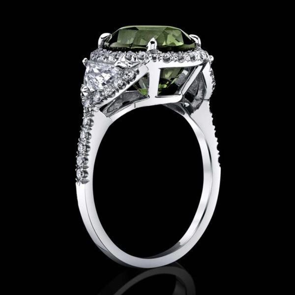 6.40 CARAT OVAL ALEXANDRITE AND DIAMOND RING - STYLE #RR-131 - Image 2