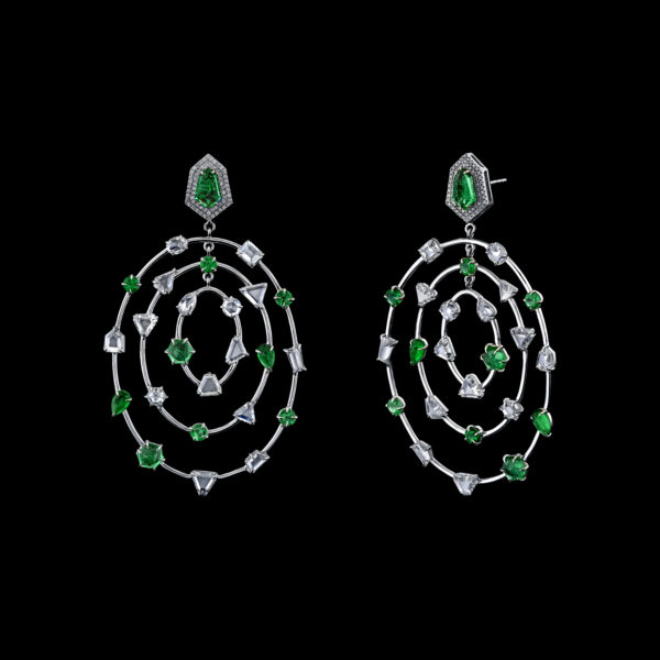 9.61CTTW Natural Colorless Diamond and Emerald Earrings - E5266