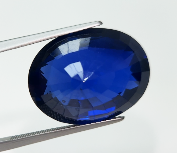 27.28CT Royal Blue Sapphire - Image 4