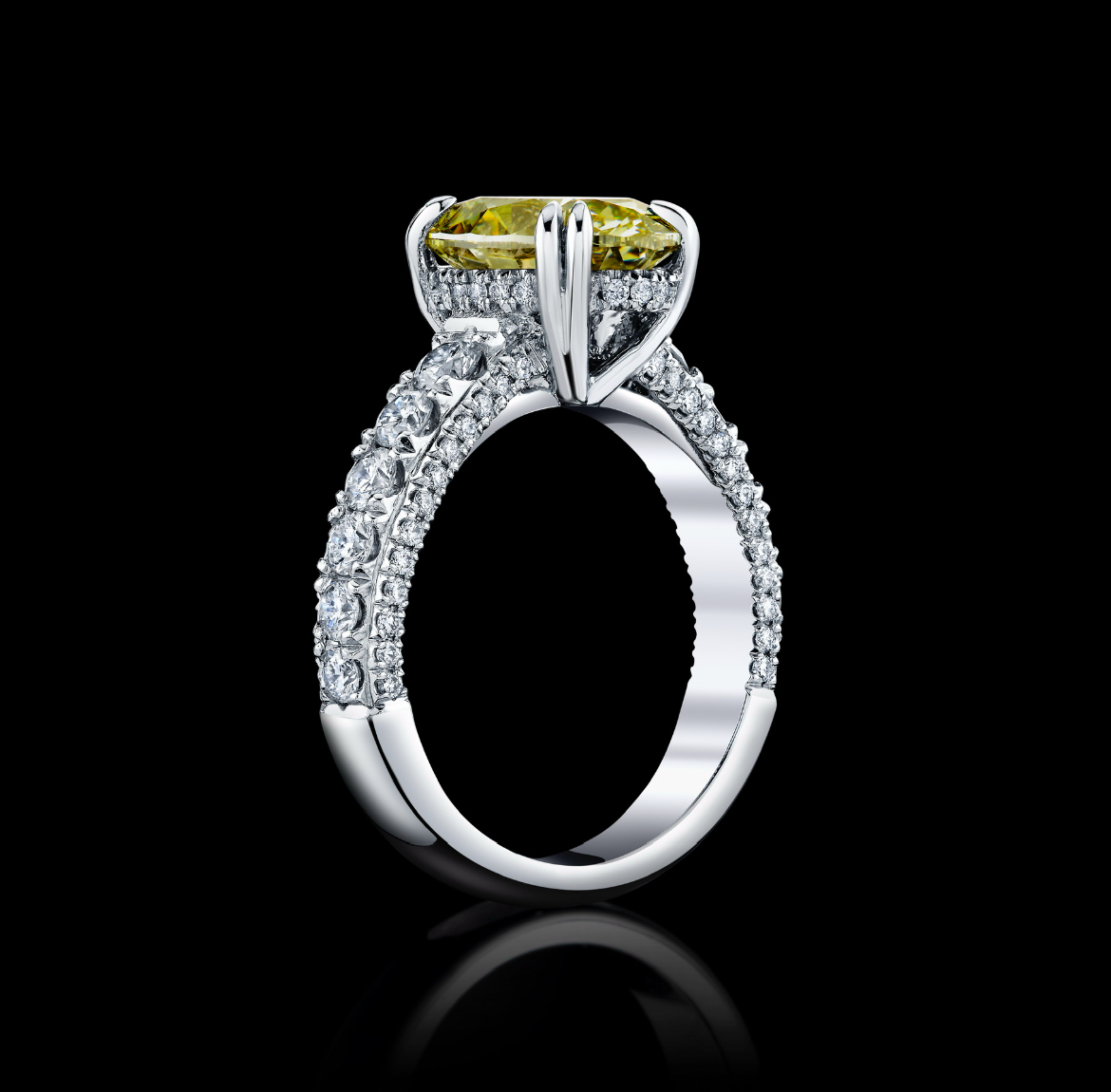 3.01CT OVAL NATURAL CHAMELEON DIAMOND - S9990 - Image 3