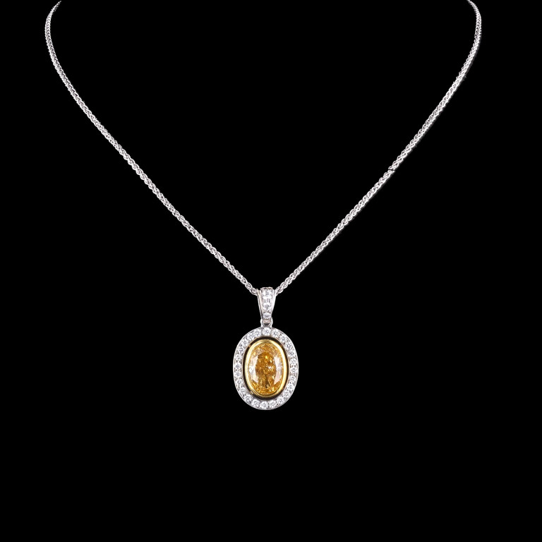 .60CT YELLOW AND COLORLESS DIAMOND PENDANT - #PD48879