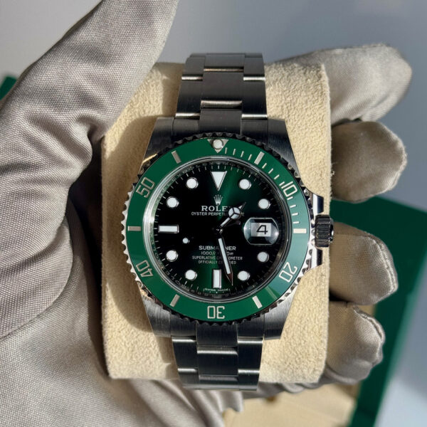 Rolex Submariner Date "Hulk" 40mm Green Dial Oyster - Image 3