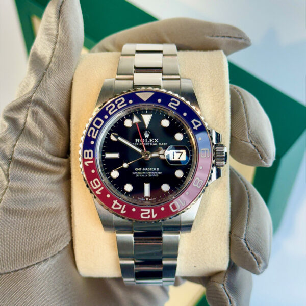 Rolex GMT Master II "Pepsi" Oyster - Image 3