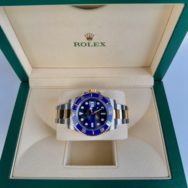 Rolex Submariner Date 40mm Blue Dial YG/SS - Image 2