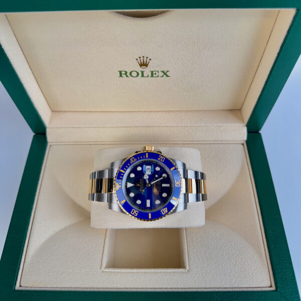 Rolex Submariner Date 40 mm Blue Dial YG/SS - Image 3