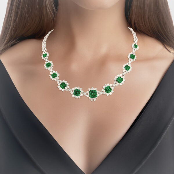 25.52CTTW "Krementz" Colombian Emerald and Diamond Necklace - NK44701 - Image 2
