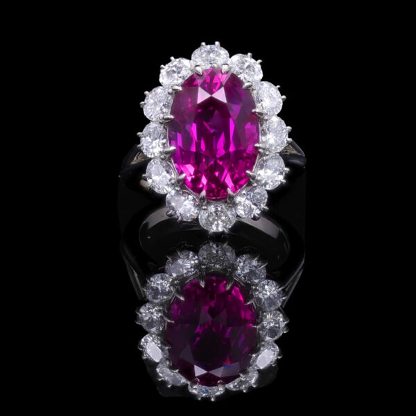 10.93CT "Ceylon" Oval Purple Sapphire and Diamond Ring - RG47919