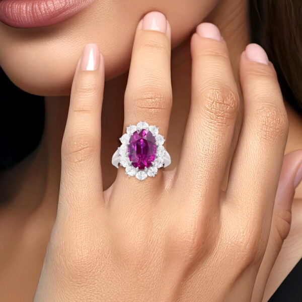 10.93CT "Ceylon" Oval Purple Sapphire and Diamond Ring - RG47919 - Image 2