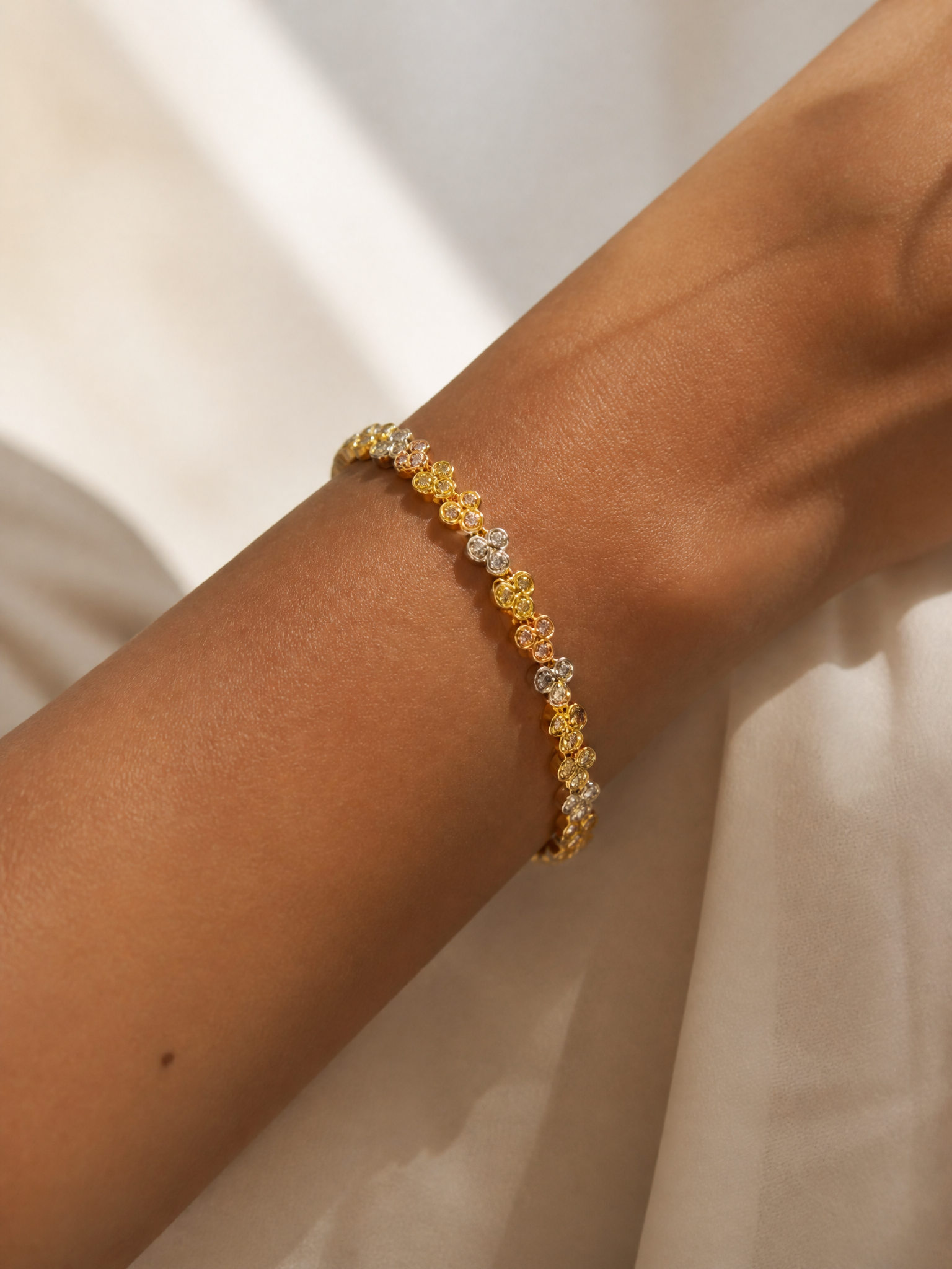 7.00cttw Bi-Colored 18K Gold, Platinum, Colorless, and Colored Diamond Bracelet - #BB990 - Image 4