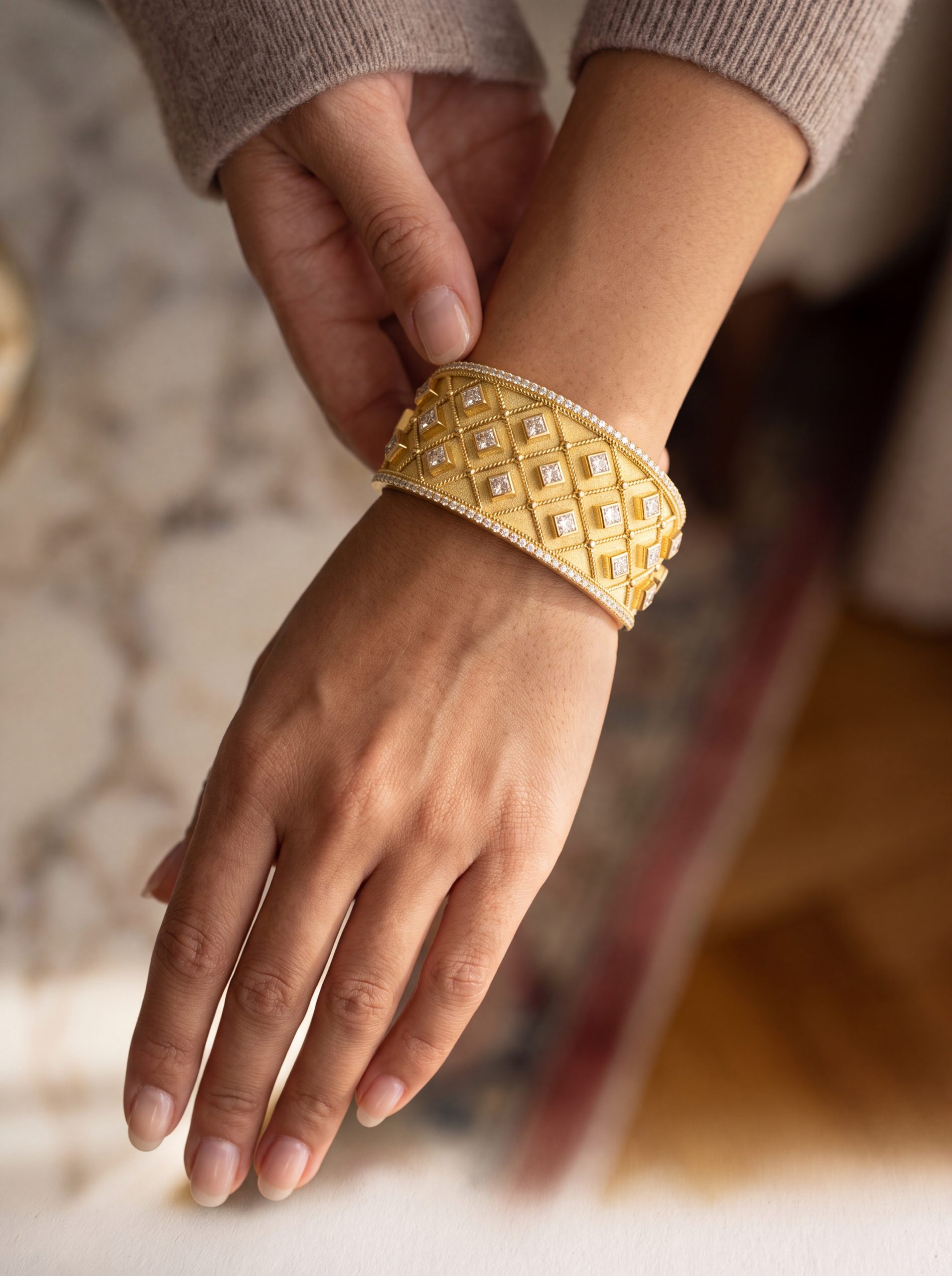 7.76CTTW 18K YELLOW GOLD AND DIAMOND BANGLE BRACELET- STYLE #GG-835 - Image 3